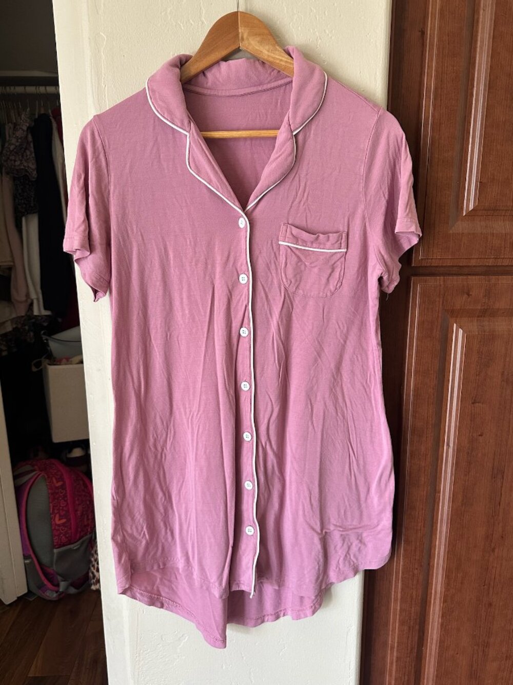 Leikar Women’s Pink Button-Up Nightgown / Sleep Shirt – Size Small